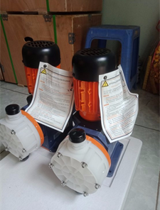Bơm định lượng màng Koubao